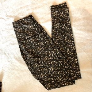 RARE Lululemon Shine Tights size 8 gold sequins